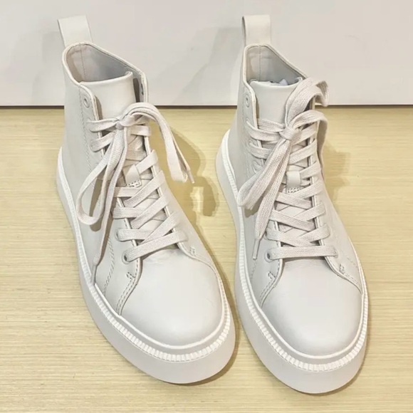 COS Women's Cream High-Top Sneakers / boots size 7 - Picture 2 of 9